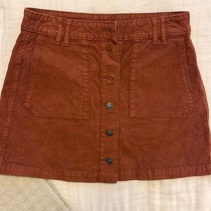 Gently loved corduroy American Eagle skirt